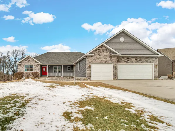 1501 Domke Dr, Valparaiso, IN 46383