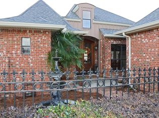 6 Chastain Ln, Sumrall, MS 39482