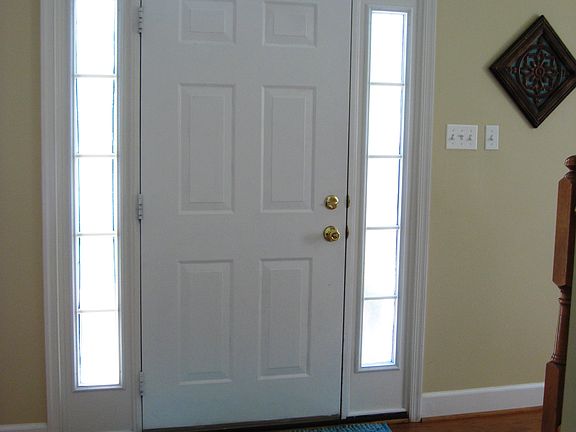 Hardwood floors in foyer