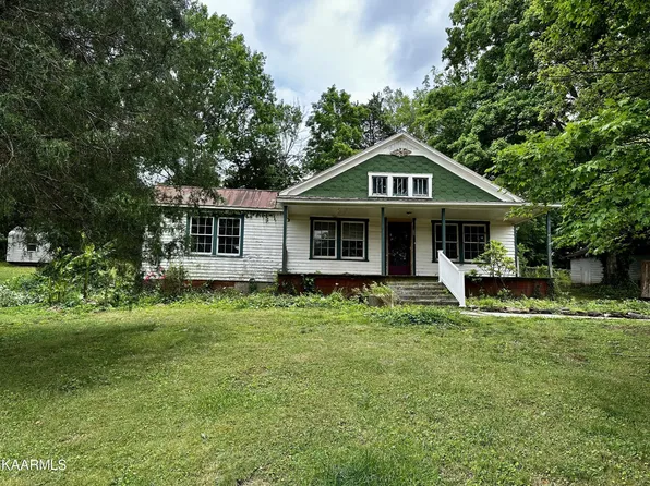 9314 E Emory Rd, Corryton, TN 37721