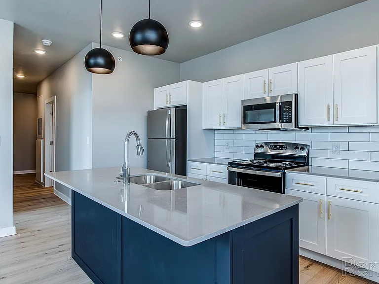 Centerstone Market + Lofts — Photo 39