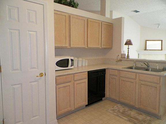 5th image of 1741 Dartmouth Dr