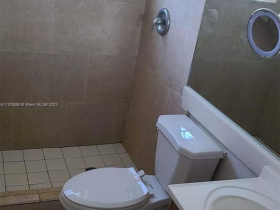 4th image of 438 NE 210th Circle Ter APT 106-4B
