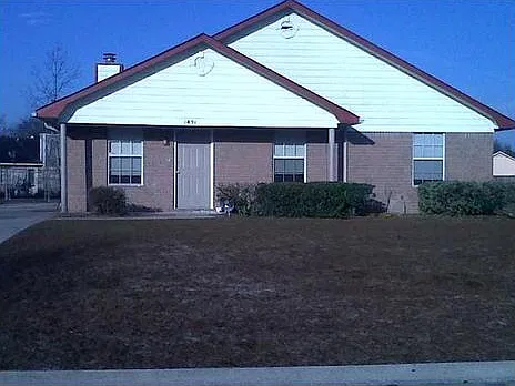 1451 Coalition Cir - 1451 — Photo 1