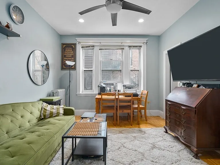 56 Park Vale Ave #12 — Photo 7