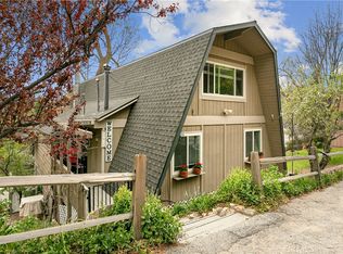 27935 Saint Bernard Ln, Lake Arrowhead, CA 92352