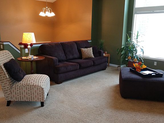 4th image of 2200 Hollyhock Dr NE