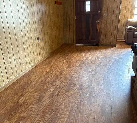 3rd image of 808 Avenue P