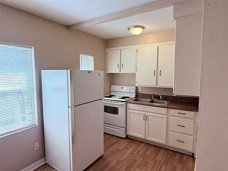 986 22nd Ave S #3 — Photo 6