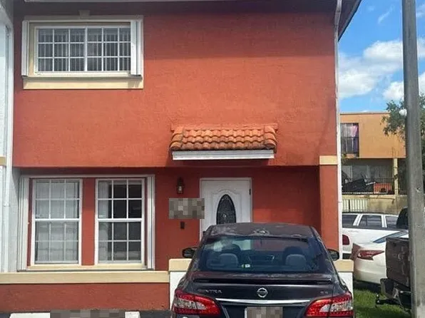 209 NW 109th Ave, Miami, FL 33172