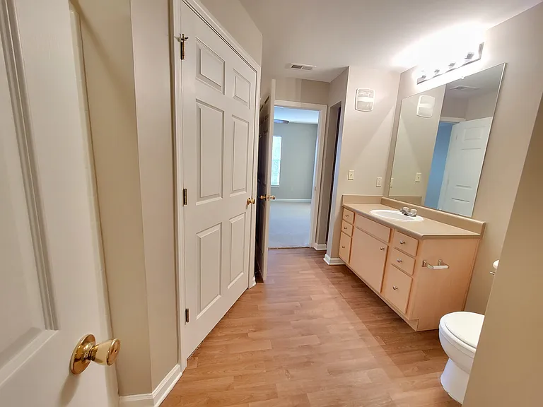 724 Bristol Village Dr #305 — Photo 11