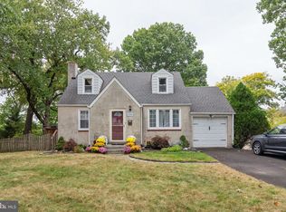 1042 Edge Hill Rd, Abington, PA 19001