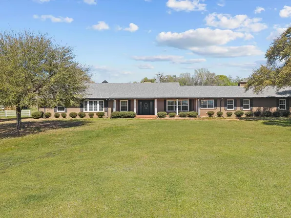 1248 Canada St, Jacksonville, TX 75766