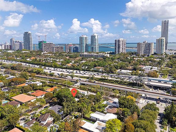 5th image of 120 SW 24th Rd