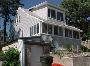 110 Lindale Ave, Waterloo, IA 50703