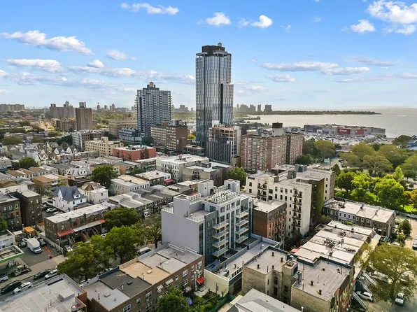 8800 Bay Pkwy #2E, Brooklyn, NY 11214