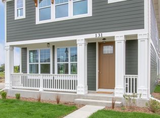 166 Roman Ln, Hawthorn Woods, IL 60047