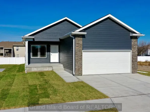 944 Vandervoort Ave, Grand Island, NE 68801
