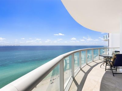 6365 Collins Ave APT 2102, Miami Beach, FL, 33141