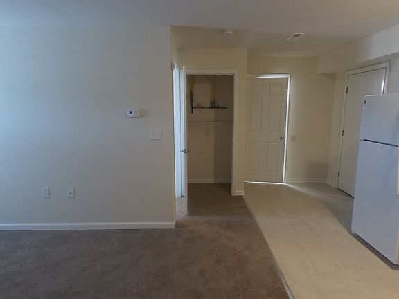 Living Room/Entrance Hallway