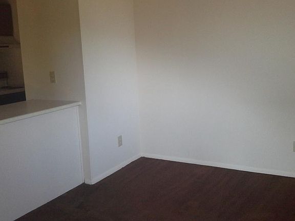 3rd image of 3619 N Crestview Dr NW APT 2