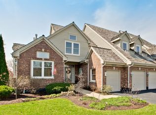 22005 W Vernon Ridge Dr, Ivanhoe, IL 60060