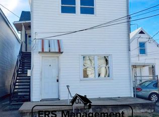 715 N Main St APT B, Evansville, IN 47711