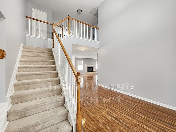 4th image of 11 Kirkshire Ln