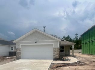120 Stonecrest Dr, Saint Johns, FL 32259