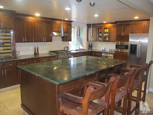 1891 Ramona Dr — Photo 5