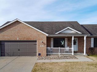 115 Colonial Dr, Hamel, IL 62046