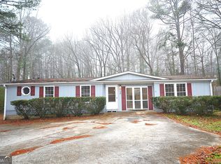 729 Harness Ct, Lithonia, GA