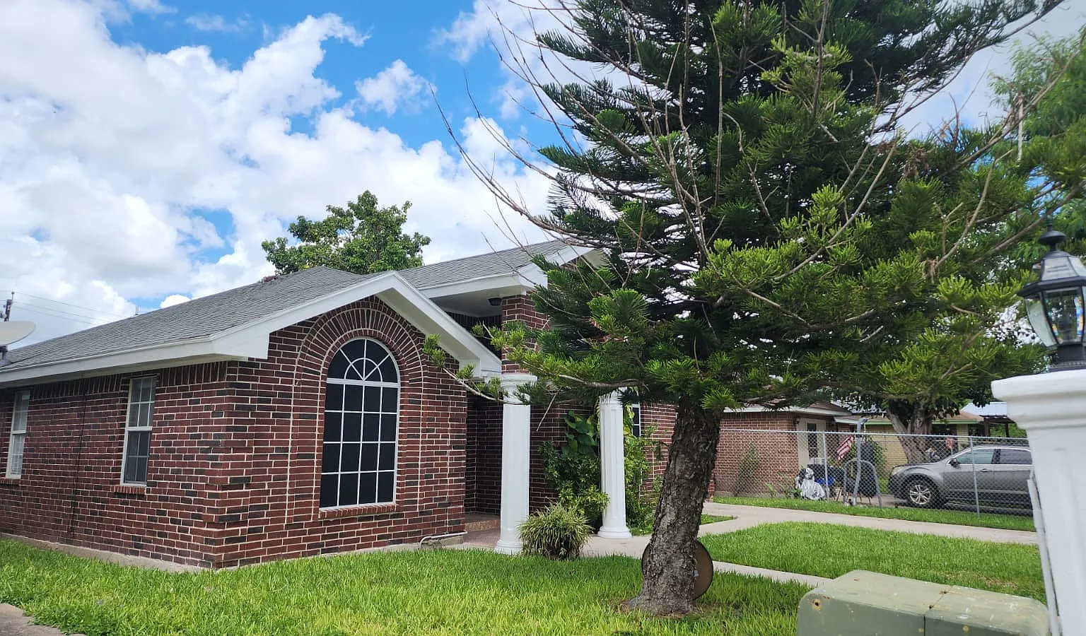 3 bed, 2.5 bath, 1311 sqft, $1,400 — Photo 4