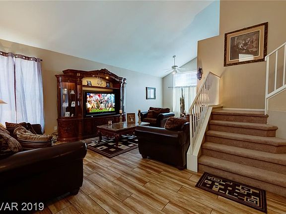 5th image of 6316 Malachite Bay Ave