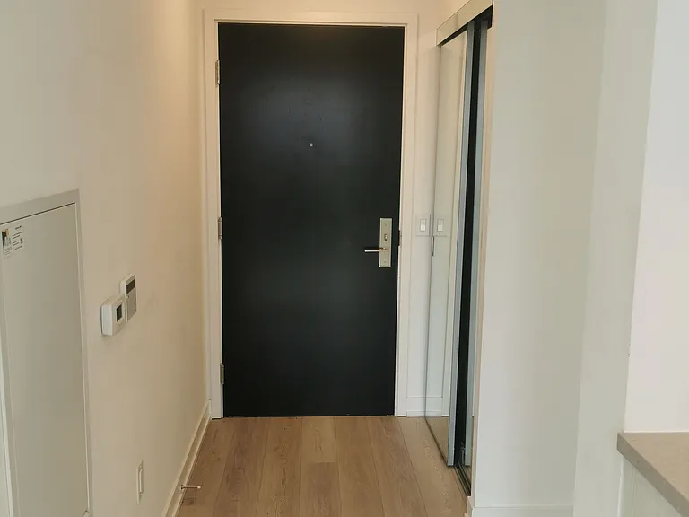 158 Front St E #821 — Photo 9