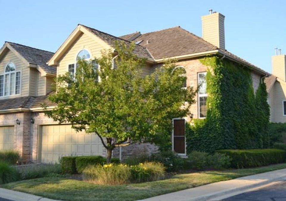 1st image of 421 Ashbury Dr