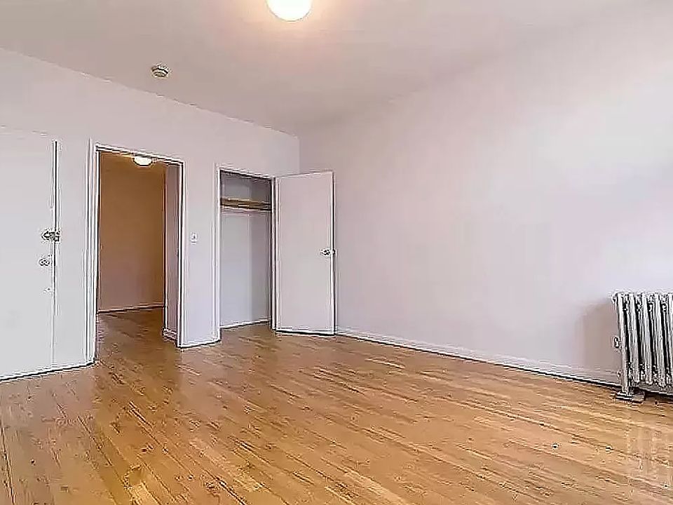 1st image of 953 Metropolitan Ave APT 3R
