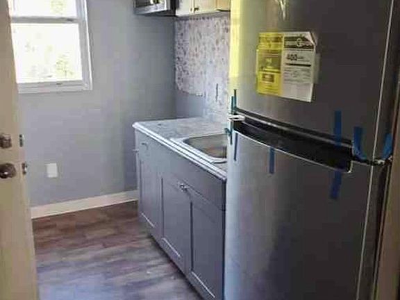 3rd image of 5313 W Girard Ave Floor 3
