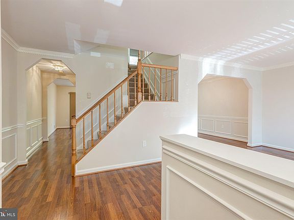 3rd image of 7307 Mallory Ln