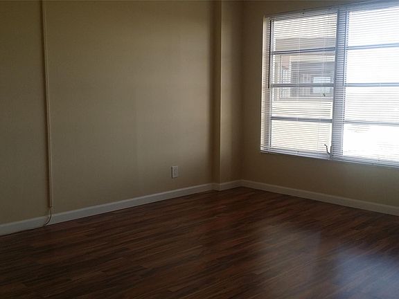 5th image of 10777 W Sample Rd APT 910