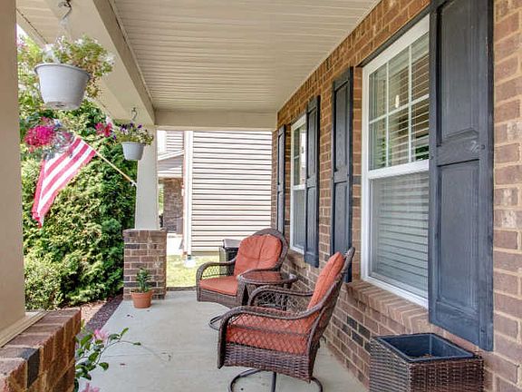 3rd image of 251 Owl Dr