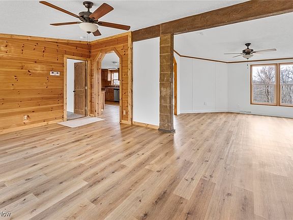3rd image of 1667 County Road 47