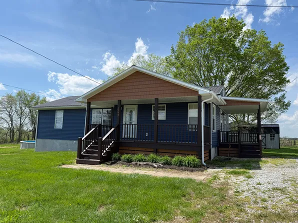 1543 W Tunnel Hill Rd, Owingsville, KY 40360