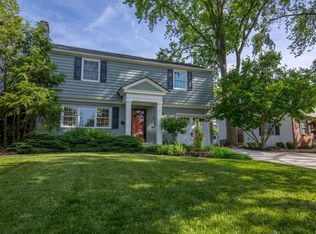 1884 Guilford Rd, Upper Arlington, OH 43221
