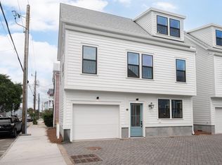 1 Nats Ct, Charleston, SC 29403