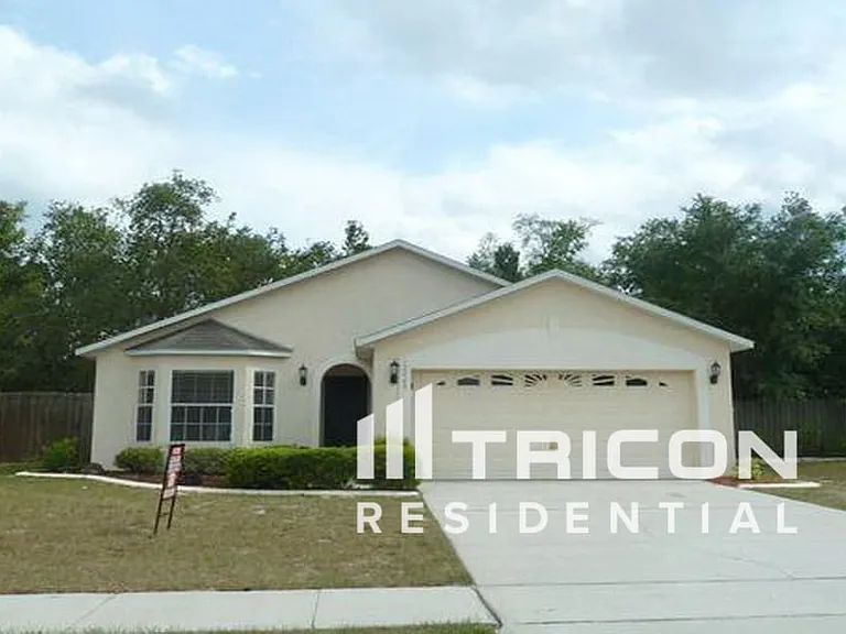 10440 Coconut Grove Ln — Photo 2