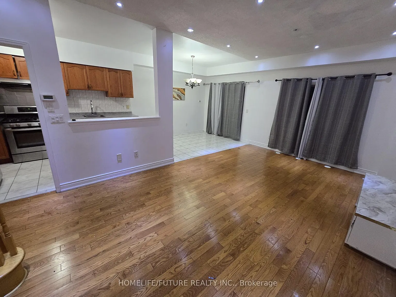 3 bed, $3,200 — Photo 4