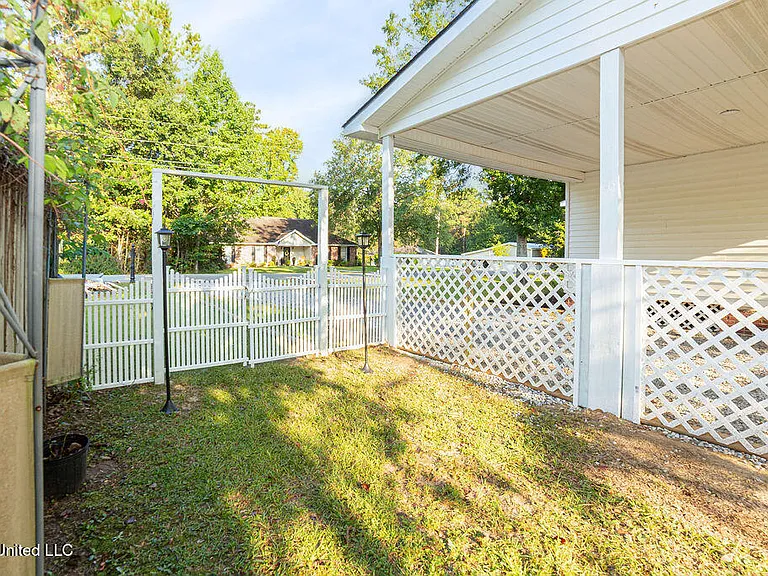 10828 Haena Ct — Photo 4