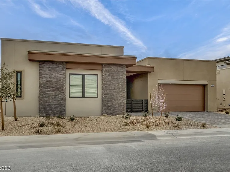 5008 Terramont Dr — Photo 3