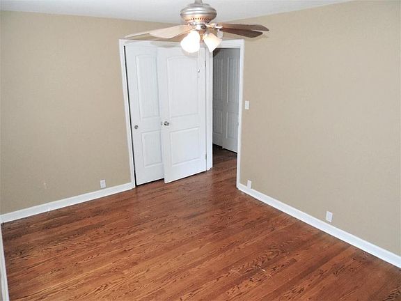 5th image of 2735 Harrison Pike